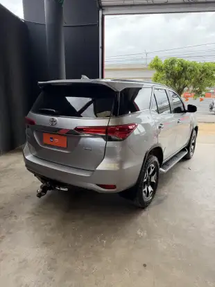 TOYOTA-HILUX SW4-2018