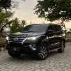 TOYOTA HILUX SW4 2.8 SRX 4X4 7 LUGARES 16V TURBO INTERCOOLER DIESEL 4P AUTOMÁTICO TOYOTA HILUX SW4 2.8 SRX 4X4 7 LUGARES 16V TURBO INTERCOOLER DIESEL 4P AUTOMÁTICO