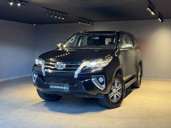 TOYOTA HILUX SW4 2.7 SRV 7 LUGARES 4X2 16V FLEX 4P AUTOMÁTICO