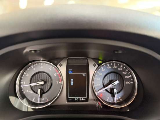TOYOTA-HILUX SW4-2021