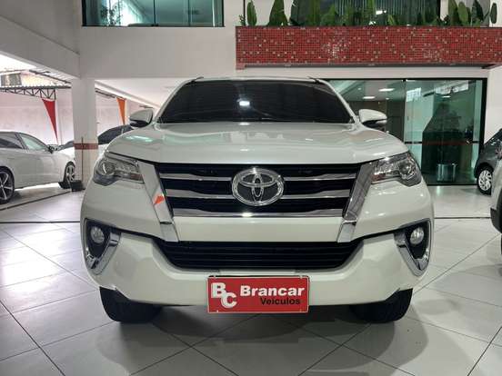 TOYOTA-HILUX SW4-2.8 SRX 4X4 16V TURBO INTERCOOLER DIESEL 4P AUTOMÁTICO TOYOTA-HILUX SW4-2016
