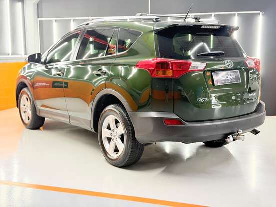 TOYOTA-RAV4-2.0 4X2 16V GASOLINA 4P AUTOMÁTICO TOYOTA-RAV4-2013