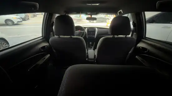 TOYOTA-YARIS-2019