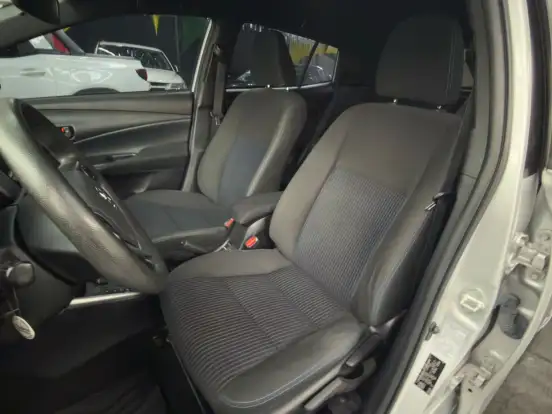 TOYOTA-YARIS-1.3 16V FLEX XL MULTIDRIVE TOYOTA-YARIS-2019