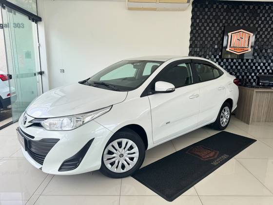 TOYOTA YARIS 1.5 16V FLEX SEDAN XL MANUAL