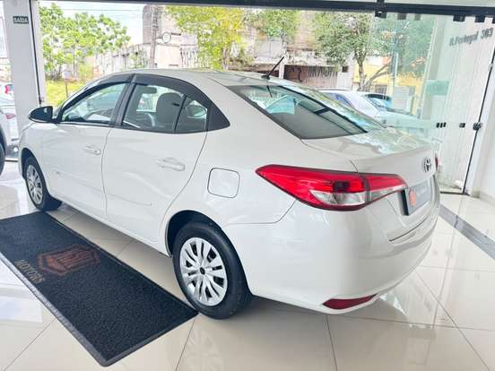 TOYOTA-YARIS-1.5 16V FLEX SEDAN XL MANUAL TOYOTA-YARIS-2019