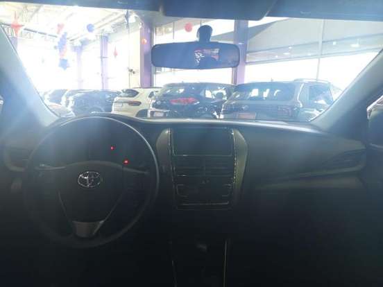 TOYOTA-YARIS-2024