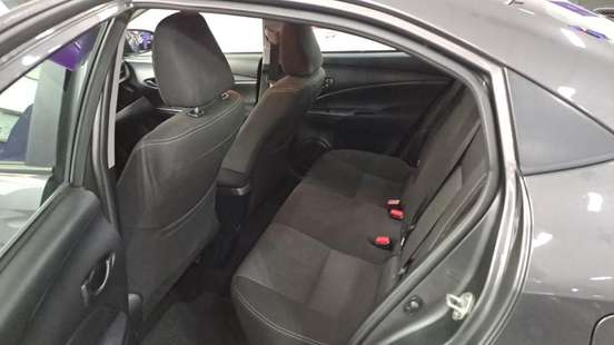 TOYOTA-YARIS-2024