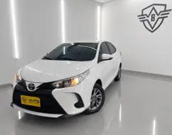 TOYOTA YARIS 1.5 16V FLEX SEDAN XS MULTIDRIVE TOYOTA YARIS 1.5 16V FLEX SEDAN XS MULTIDRIVE