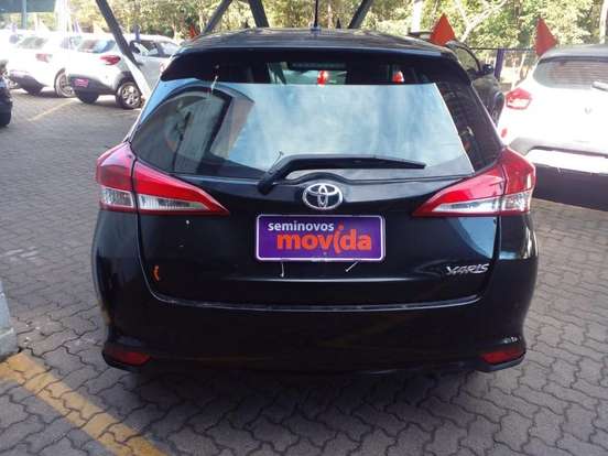 TOYOTA-YARIS-2024
