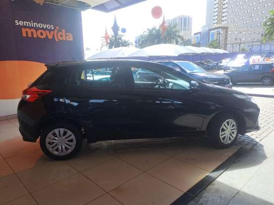 TOYOTA-YARIS-2024