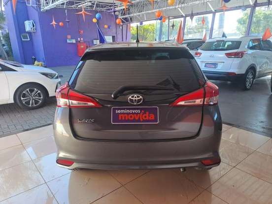 TOYOTA-YARIS-2024