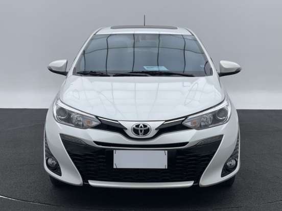 TOYOTA-YARIS-2020