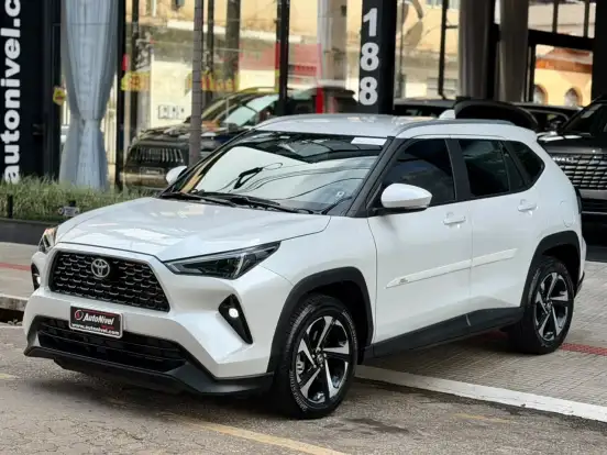 TOYOTA-YARIS CROSS-2026