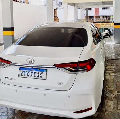 TOYOTA-COROLLA-2019