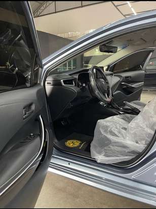 TOYOTA-COROLLA-2019