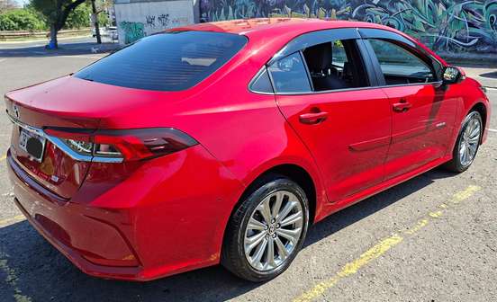 TOYOTA-COROLLA-2023