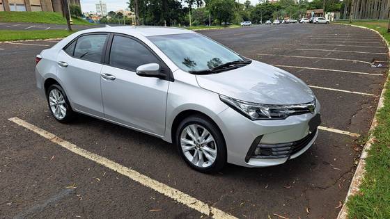 TOYOTA COROLLA 2.0 XEI 16V FLEX 4P AUTOMÁTICO