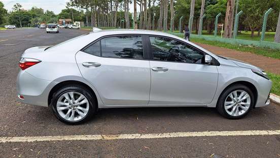 TOYOTA-COROLLA-2017