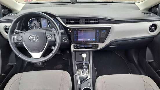TOYOTA-COROLLA-2017