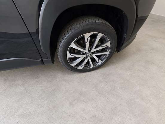 TOYOTA-COROLLA CROSS-2023
