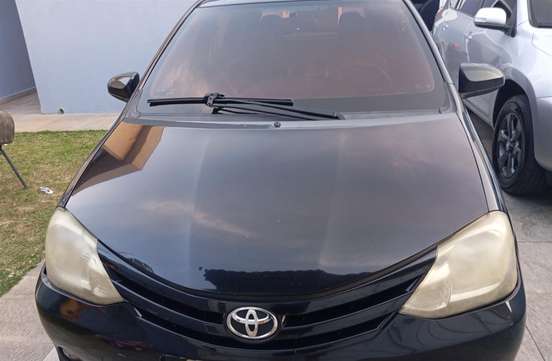 TOYOTA-ETIOS-2013