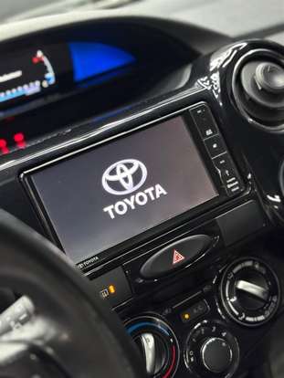 TOYOTA-ETIOS-2016