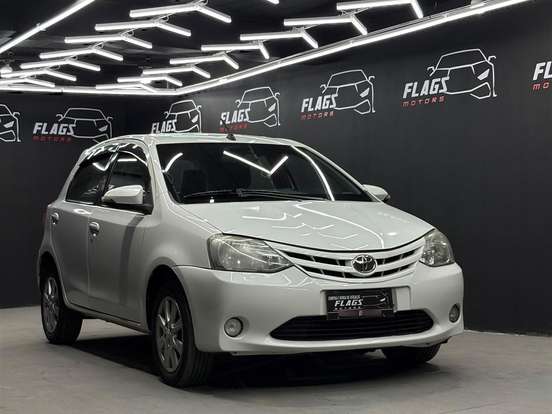 TOYOTA-ETIOS-1.5 XLS 16V FLEX 4P AUTOMÁTICO TOYOTA-ETIOS-2016