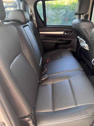 TOYOTA-HILUX-2022