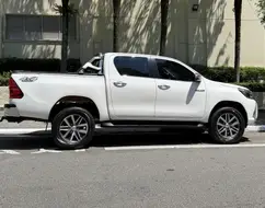 TOYOTA HILUX 2.8 SRX 4X4 CD 16V DIESEL 4P AUTOMÁTICO TOYOTA HILUX 2.8 SRX 4X4 CD 16V DIESEL 4P AUTOMÁTICO