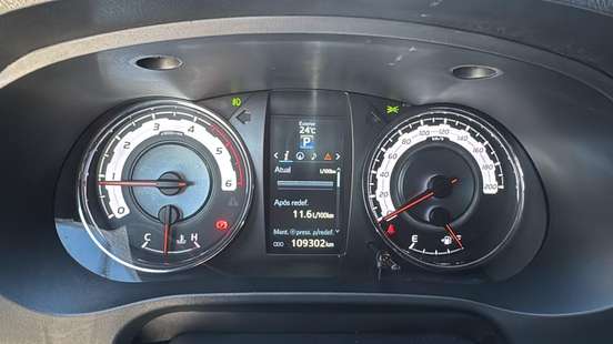 TOYOTA-HILUX-2.8 SRX 4X4 CD 16V DIESEL 4P AUTOMÁTICO TOYOTA-HILUX-2018