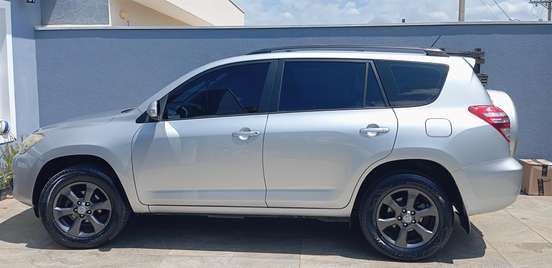 TOYOTA-RAV4-2.4 4X4 16V GASOLINA 4P AUTOMÁTICO TOYOTA-RAV4-2010