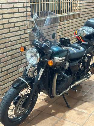 TRIUMPH-BONNEVILLE T100 900-2023