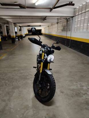 TRIUMPH-SCRAMBLER 400 X-2025