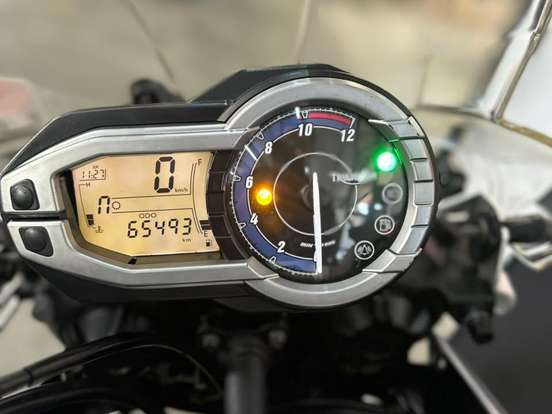 TRIUMPH-TIGER 800 ABS TRIUMPH-TIGER 800 ABS-2014