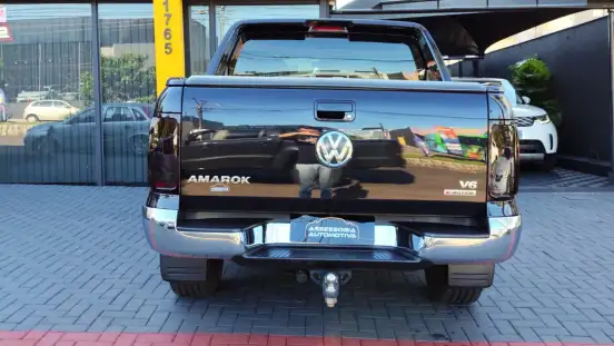 VOLKSWAGEN-AMAROK-2021