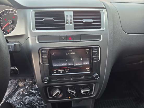 VOLKSWAGEN-FOX-1.6 MSI TOTAL FLEX CONNECT 4P MANUAL VOLKSWAGEN-FOX-2021