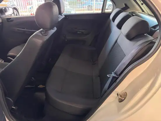 VOLKSWAGEN-GOL-1.0 12V MPI TOTALFLEX 4P MANUAL VOLKSWAGEN-GOL-2022