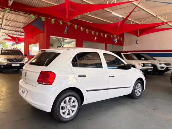 VOLKSWAGEN-GOL-1.0 12V MPI TOTALFLEX 4P MANUAL VOLKSWAGEN-GOL-2022
