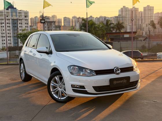 VOLKSWAGEN GOLF 1.0 TSI COMFORTLINE 12V TOTAL FLEX 4P MANUAL