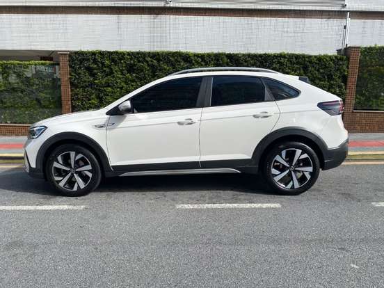 VOLKSWAGEN-NIVUS-1.0 200 TSI TOTAL FLEX HIGHLINE AUTOMÁTICO VOLKSWAGEN-NIVUS-2024