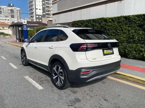 VOLKSWAGEN-NIVUS-1.0 200 TSI TOTAL FLEX HIGHLINE AUTOMÁTICO VOLKSWAGEN-NIVUS-2024