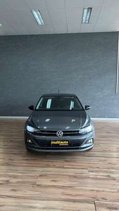 VOLKSWAGEN-POLO-2018