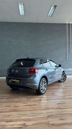 VOLKSWAGEN-POLO-2018