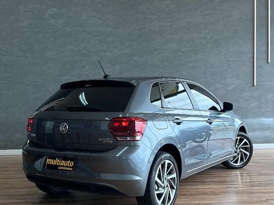 VOLKSWAGEN-POLO-1.0 200 TSI HIGHLINE AUTOMÁTICO VOLKSWAGEN-POLO-2018