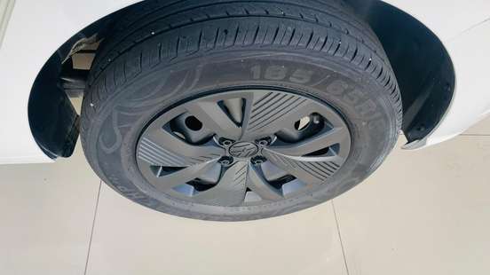VOLKSWAGEN-POLO-2025