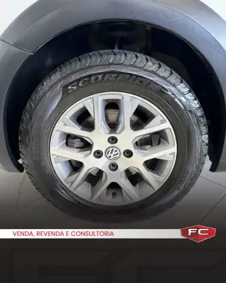 VOLKSWAGEN-SAVEIRO-2015