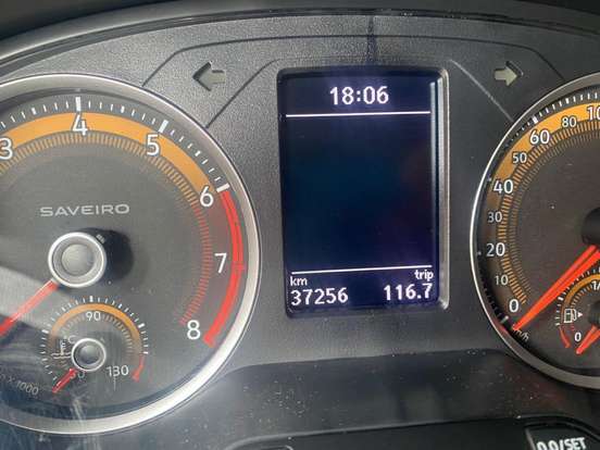 VOLKSWAGEN-SAVEIRO-2024
