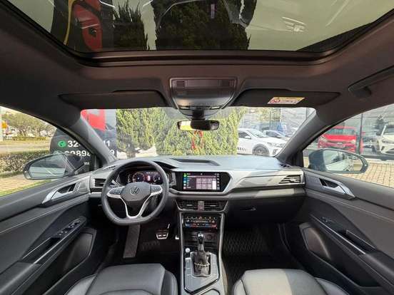 VOLKSWAGEN-TAOS-1.4 250 TSI TOTAL FLEX HIGHLINE AUTOMÁTICO VOLKSWAGEN-TAOS-2025