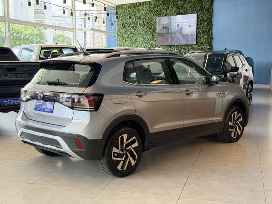 VOLKSWAGEN-T-CROSS-2024